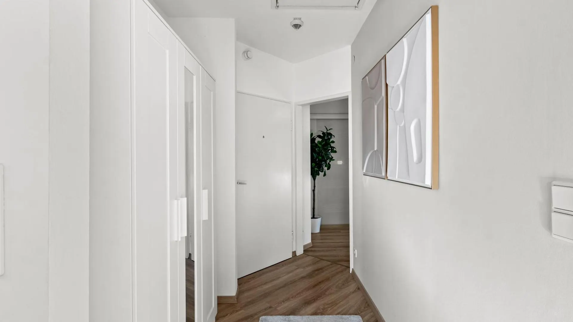 Modern City-View Stay In The Heart Of Bécs Ausztria